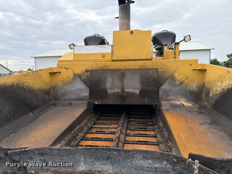 image for item FK4180 2006 Caterpillar AP1000D paver