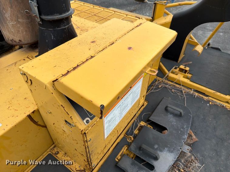 image for item FK4180 2006 Caterpillar AP1000D paver