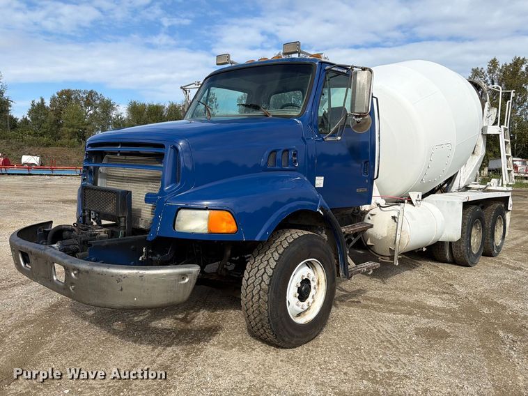 image for item FK4185 1999 Sterling ready mix truck