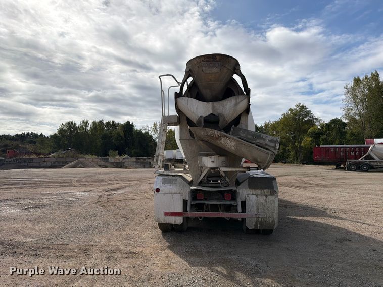 image for item FK4185 1999 Sterling ready mix truck