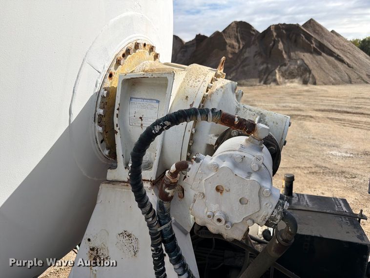image for item FK4185 1999 Sterling ready mix truck