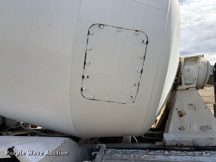 image for item FK4185 1999 Sterling ready mix truck