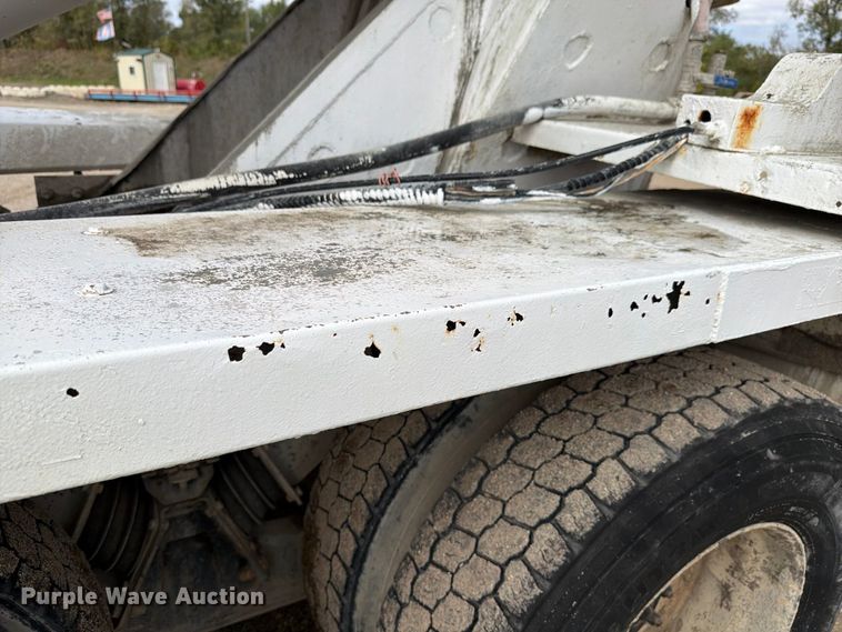 image for item FK4185 1999 Sterling ready mix truck