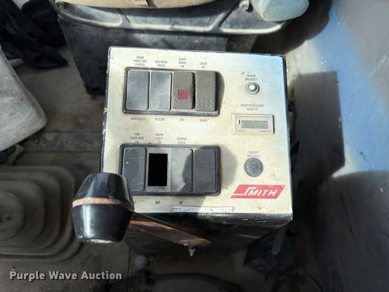 image for item FK4185 1999 Sterling ready mix truck