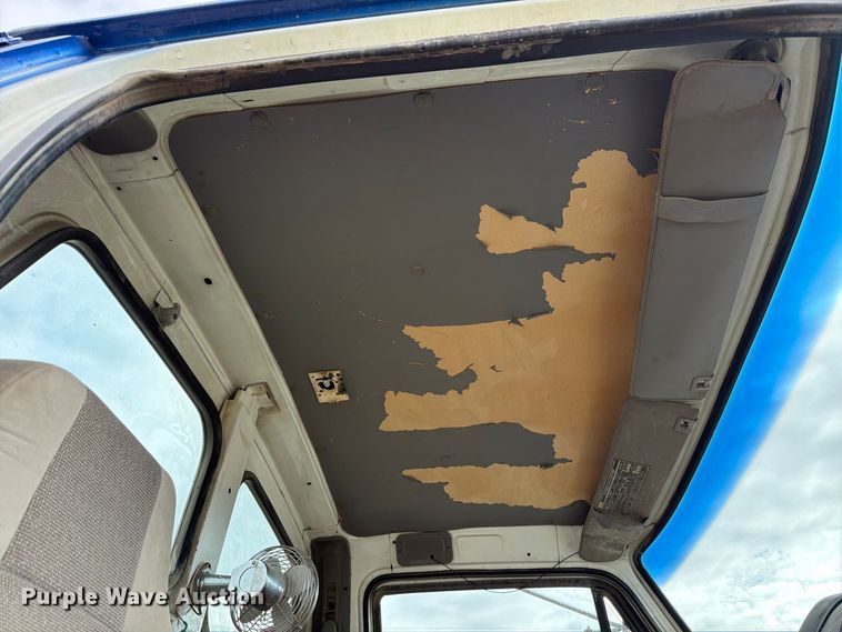 image for item FK4185 1999 Sterling ready mix truck