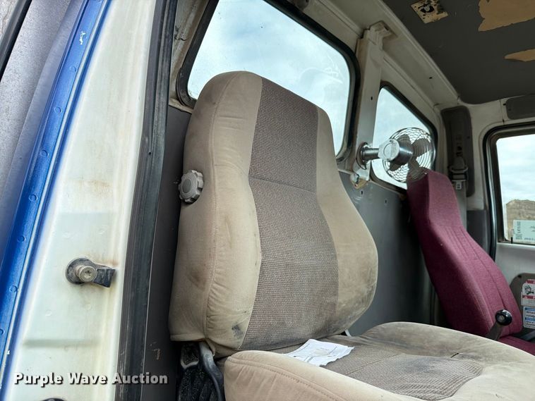 image for item FK4185 1999 Sterling ready mix truck