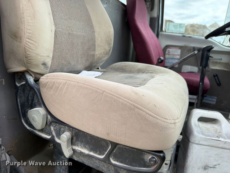 image for item FK4185 1999 Sterling ready mix truck