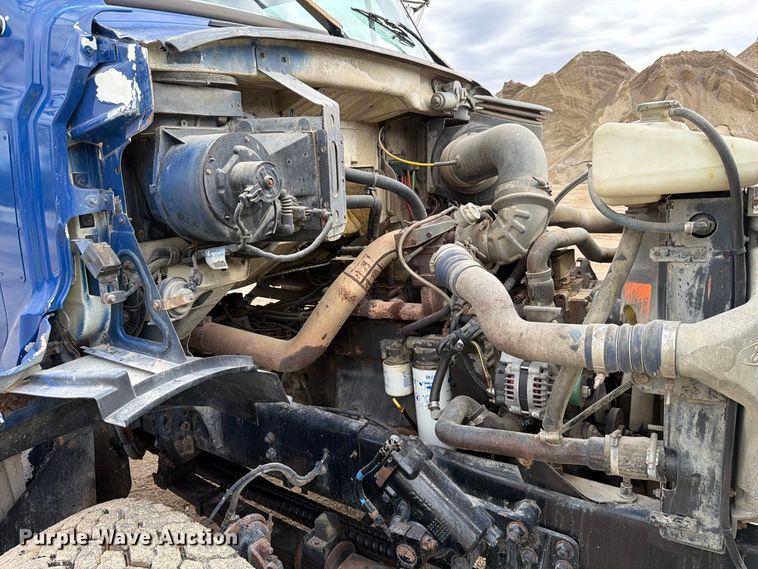 image for item FK4185 1999 Sterling ready mix truck
