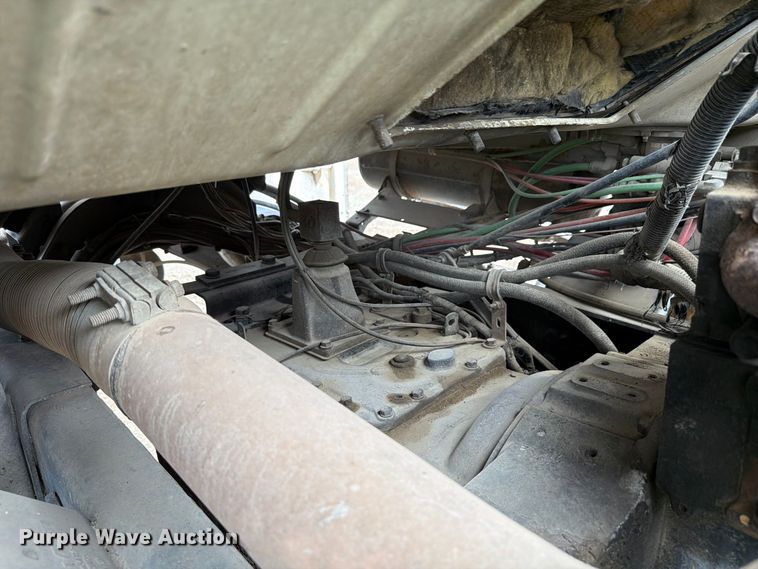 image for item FK4185 1999 Sterling ready mix truck