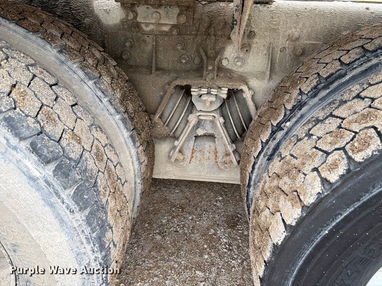 image for item FK4185 1999 Sterling ready mix truck