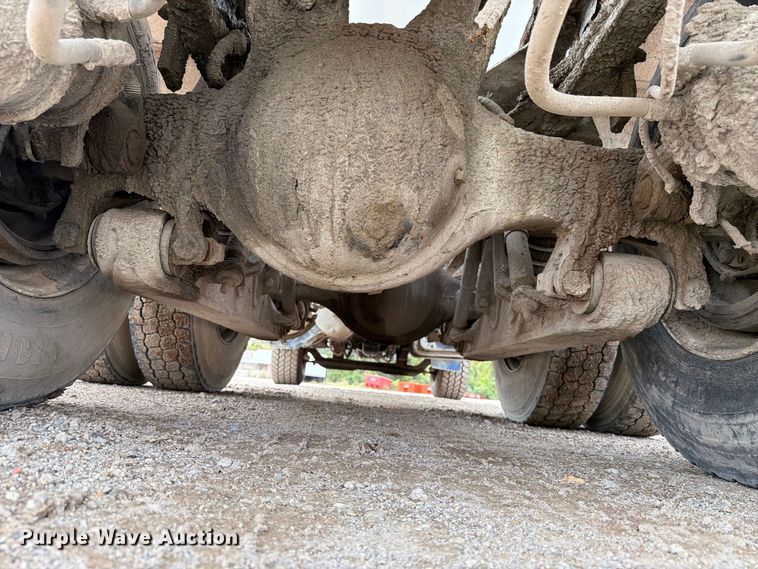 image for item FK4185 1999 Sterling ready mix truck