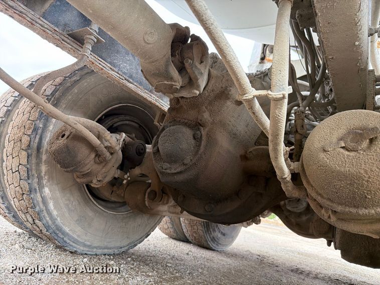image for item FK4185 1999 Sterling ready mix truck