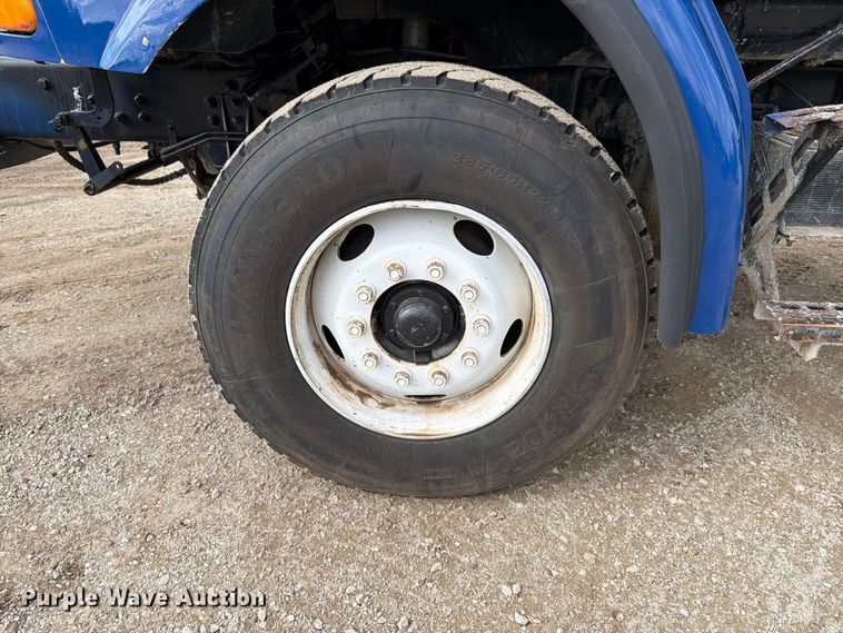 image for item FK4185 1999 Sterling ready mix truck