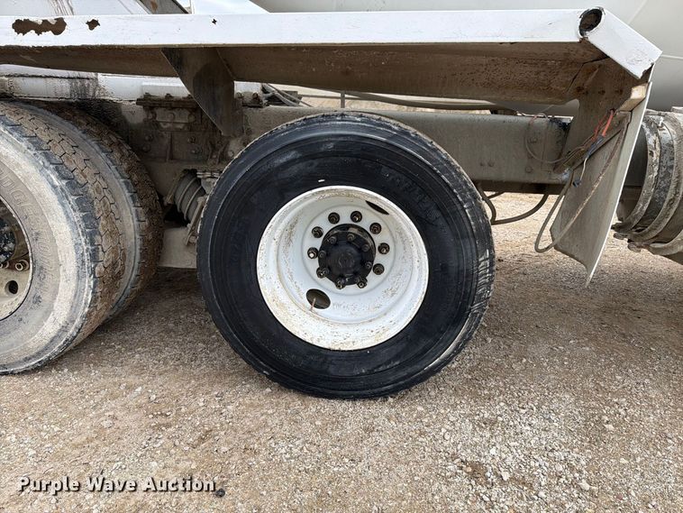image for item FK4185 1999 Sterling ready mix truck