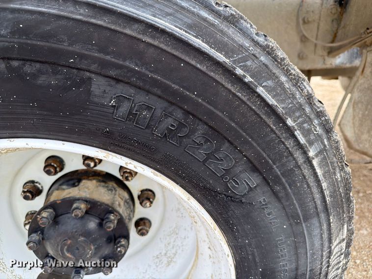 image for item FK4185 1999 Sterling ready mix truck