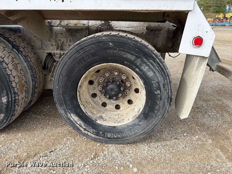 image for item FK4185 1999 Sterling ready mix truck