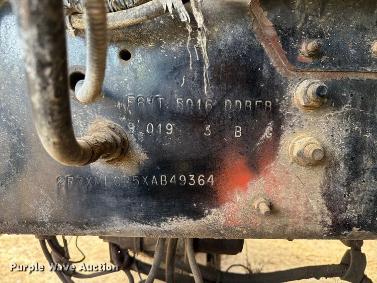 image for item FK4185 1999 Sterling ready mix truck