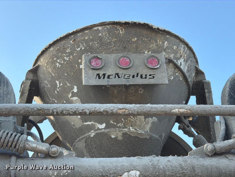 image for item FK4187 1999 Sterling Truck L8513 ready mix truck