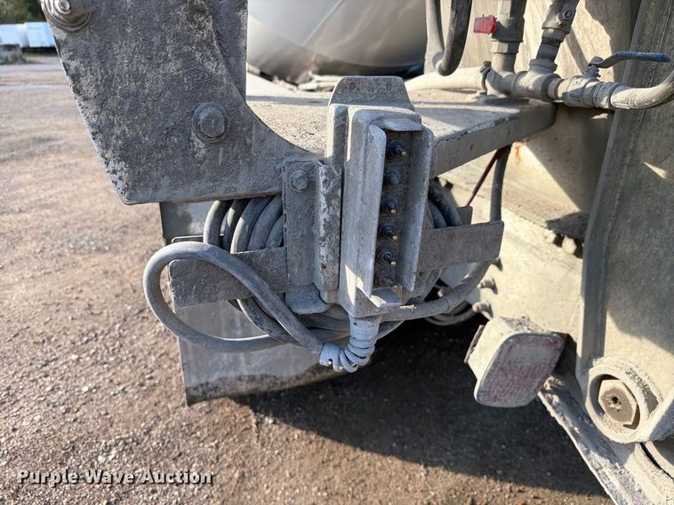 image for item FK4187 1999 Sterling Truck L8513 ready mix truck