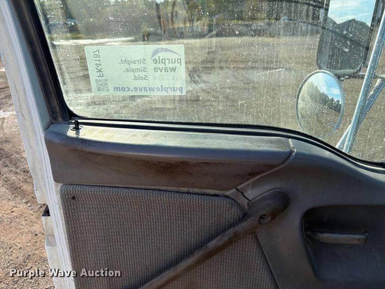 image for item FK4187 1999 Sterling Truck L8513 ready mix truck