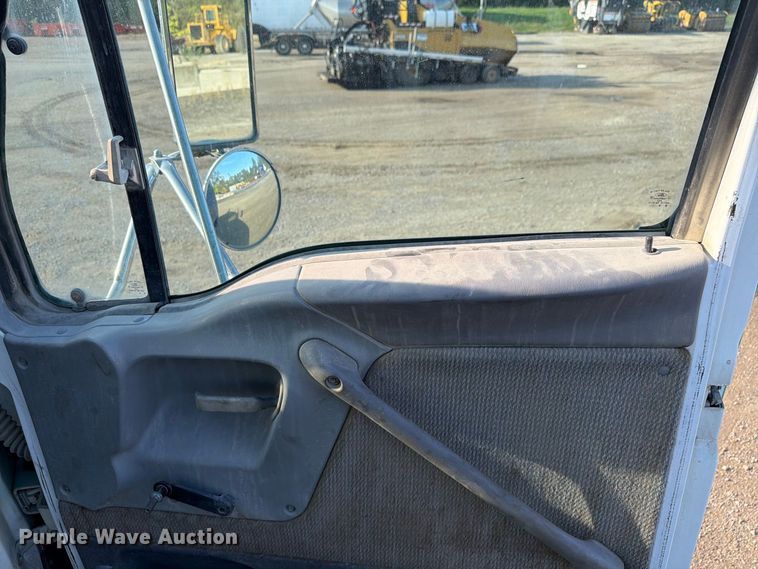 image for item FK4187 1999 Sterling Truck L8513 ready mix truck