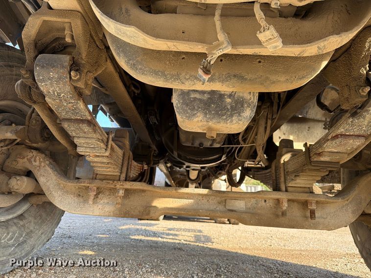 image for item FK4187 1999 Sterling Truck L8513 ready mix truck