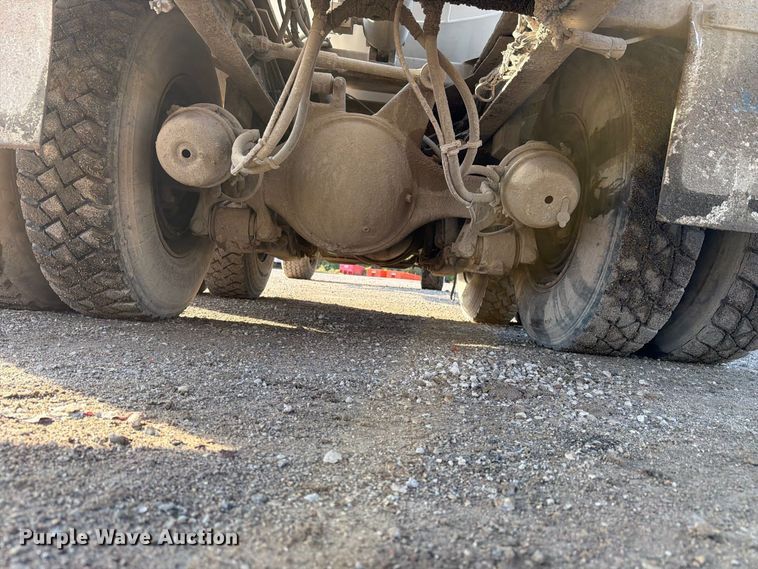 image for item FK4187 1999 Sterling Truck L8513 ready mix truck
