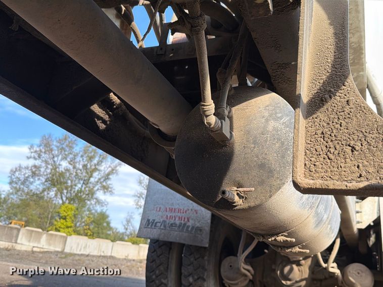image for item FK4187 1999 Sterling Truck L8513 ready mix truck