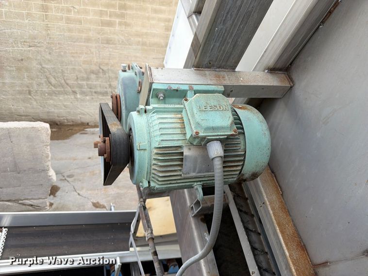 image for item FK4630 Double T Hopper