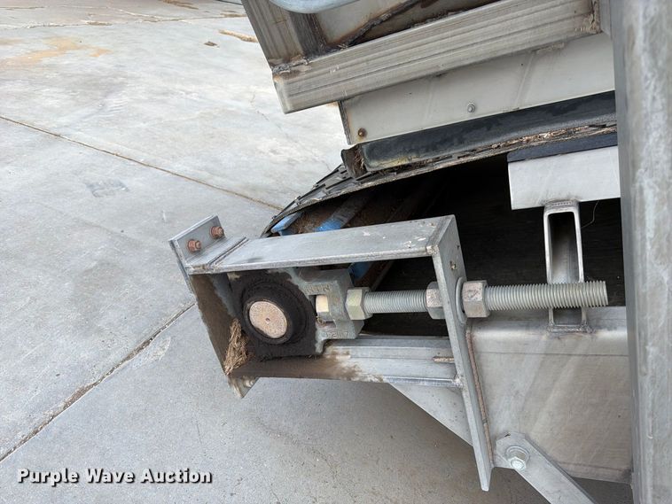 image for item FK4630 Double T Hopper