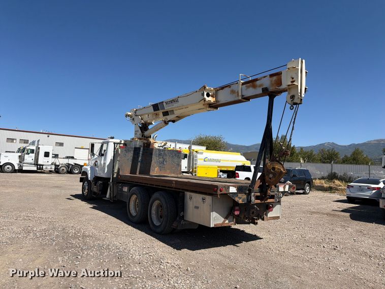 image for item FK4633 1996 International Navistar F-2574 crane truck