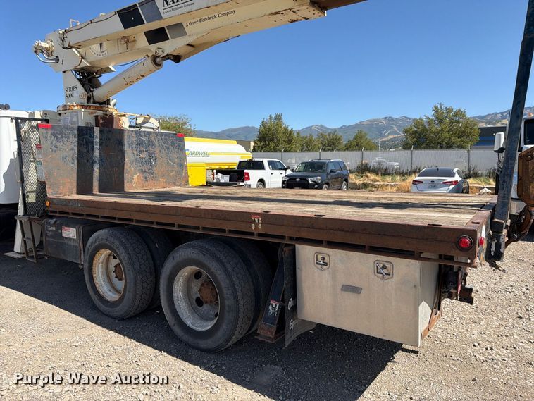 image for item FK4633 1996 International Navistar F-2574 crane truck