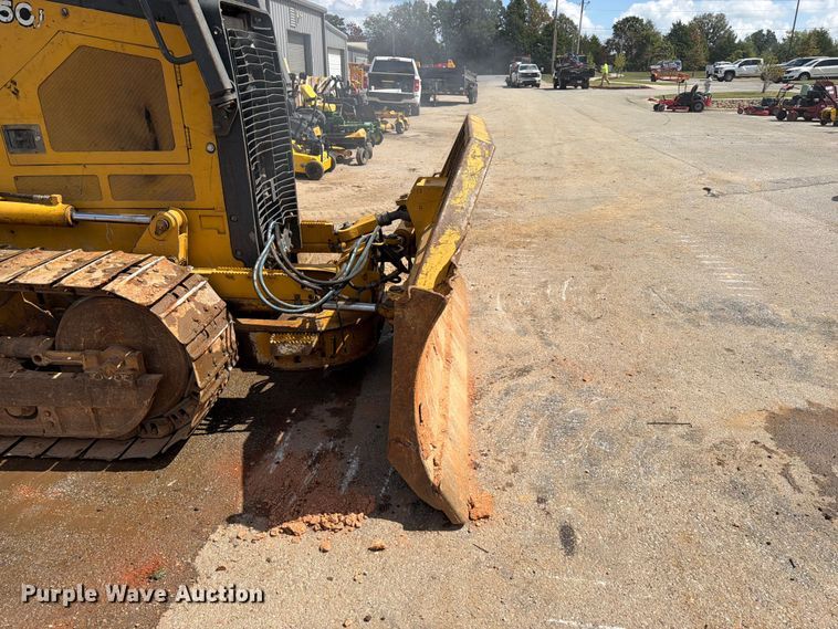 image for item FK5184 2015 John Deere 450J dozer