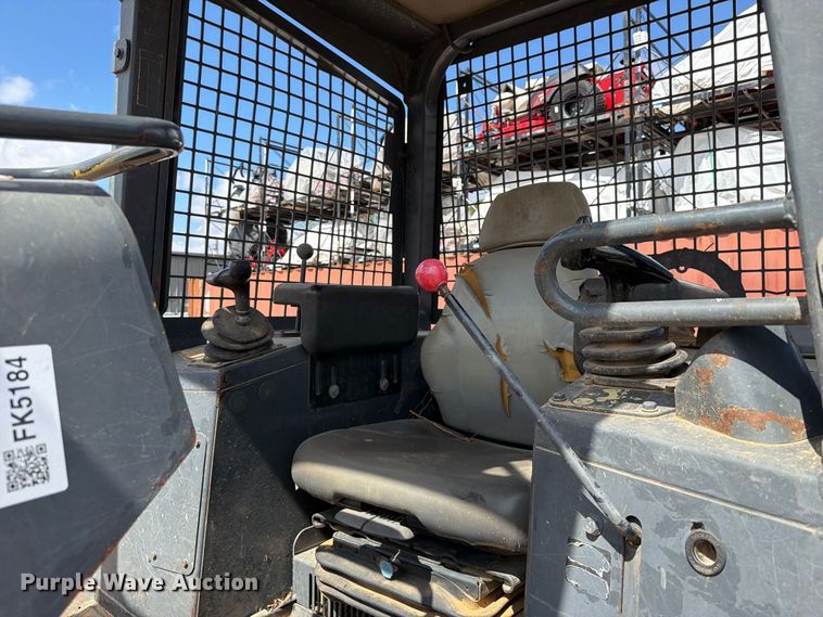 image for item FK5184 2015 John Deere 450J dozer