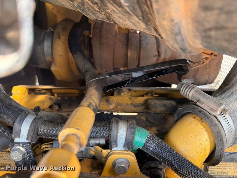 image for item FK5184 2015 John Deere 450J dozer