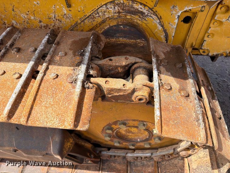 image for item FK5184 2015 John Deere 450J dozer