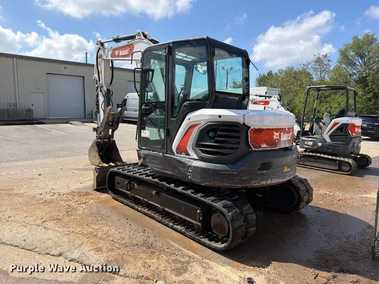 image for item FK5186 2022 Bobcat E88 mini excavator