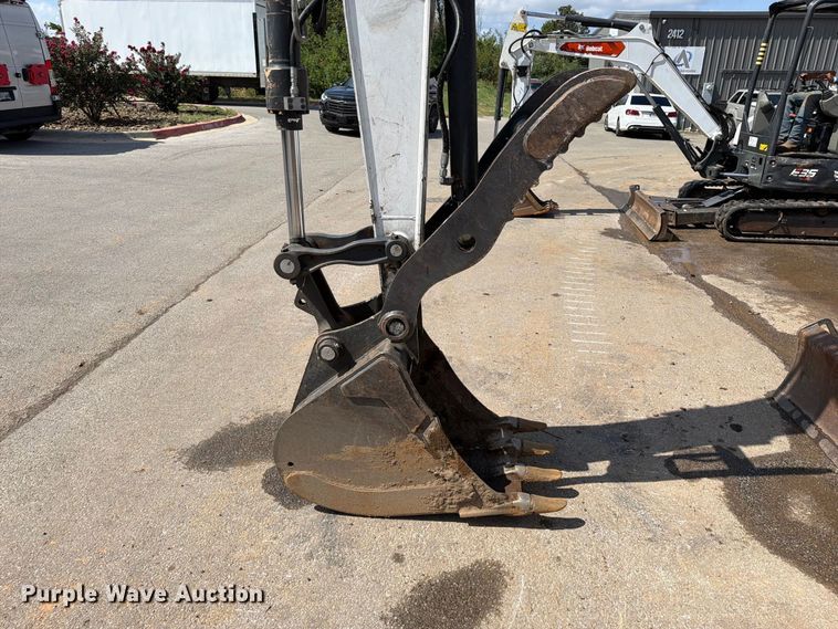 image for item FK5186 2022 Bobcat E88 mini excavator