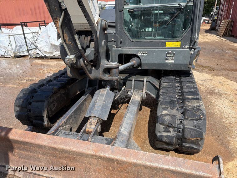 image for item FK5186 2022 Bobcat E88 mini excavator