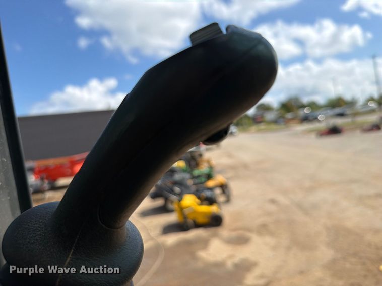 image for item FK5186 2022 Bobcat E88 mini excavator