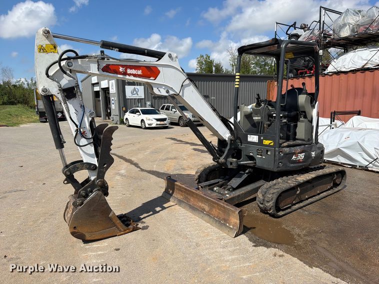 2023 Bobcat E35 mini excavator