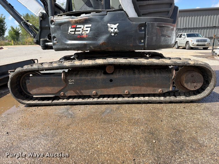image for item FK5187 2023 Bobcat E35 mini excavator