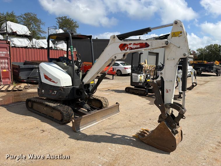 image for item FK5188 2022 Bobcat E35i mini excavator