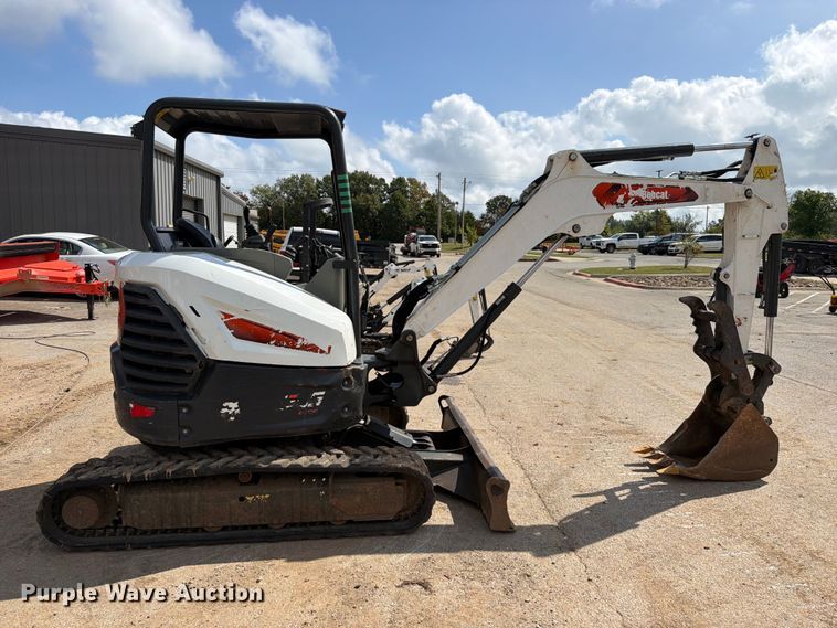 image for item FK5188 2022 Bobcat E35i mini excavator