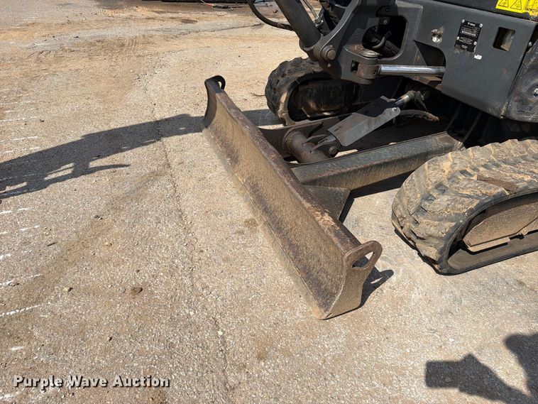 image for item FK5188 2022 Bobcat E35i mini excavator