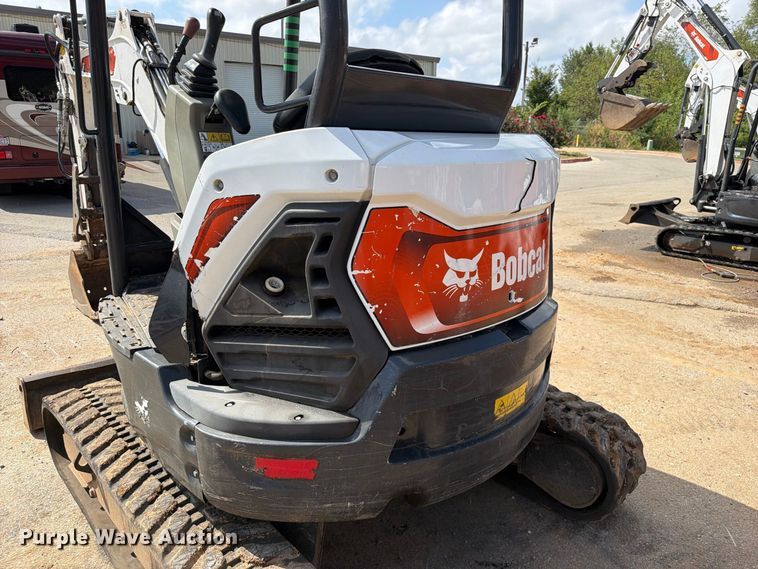 image for item FK5188 2022 Bobcat E35i mini excavator