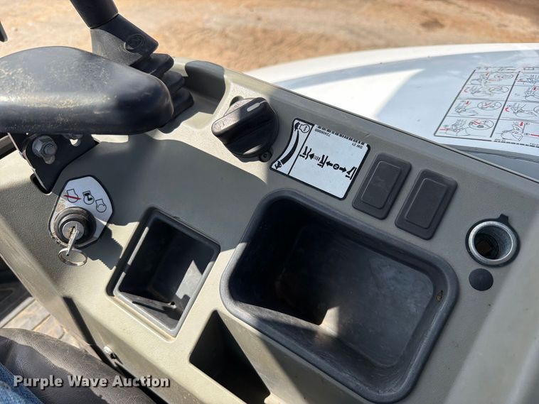image for item FK5188 2022 Bobcat E35i mini excavator