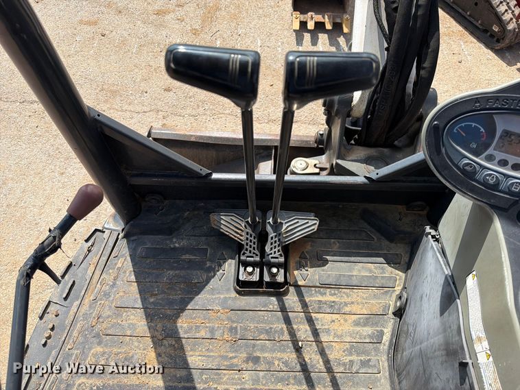image for item FK5188 2022 Bobcat E35i mini excavator
