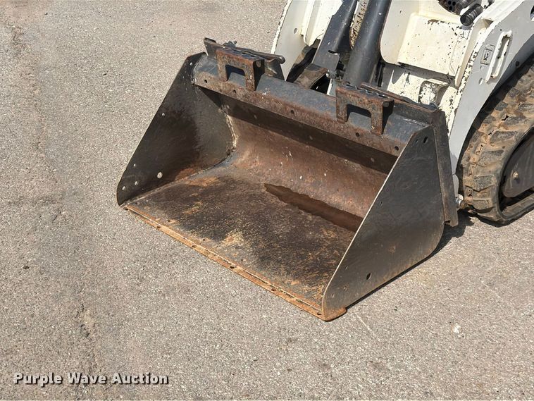 image for item FK5192 2020 Bobcat MT100 compact utility loader