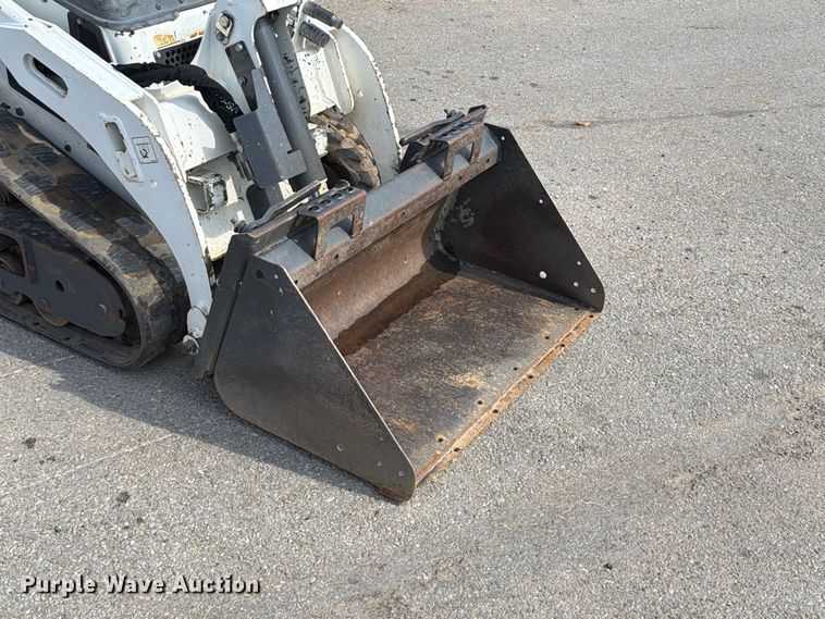 image for item FK5192 2020 Bobcat MT100 compact utility loader